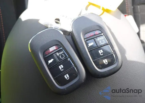 2025 Honda Hr-V Awd Sport z USA, uszkodzony, nr VIN 3CZRZ2H5XSM716830